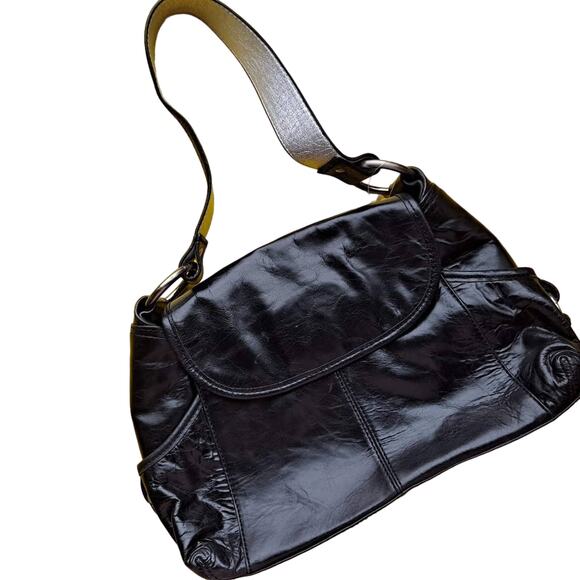 Kenneth Cole Reaction Black Leather Shoulder Bag - Picture 4 of 9